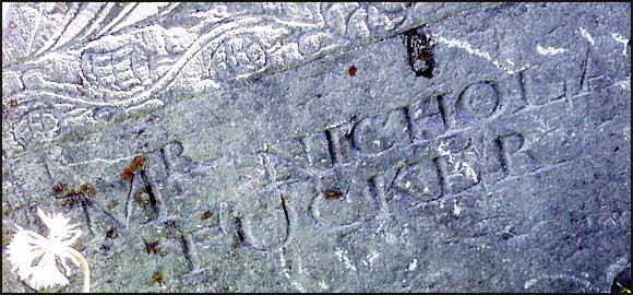 Nicholas Tucker footstone: detail.