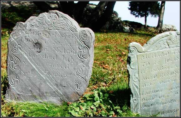 Elisabeth Nichols Headstone (1732).