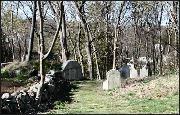 Red Ant Trail, leading down the back of Old Burial Hill toward Gingerbread Lane.